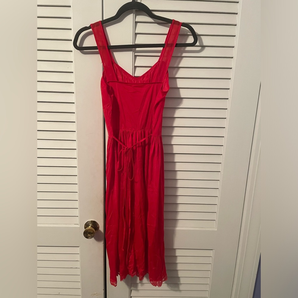 Vintage Shadowline red peignoir slip dress size 34 with red floral lace trim - Picture 4 of 6